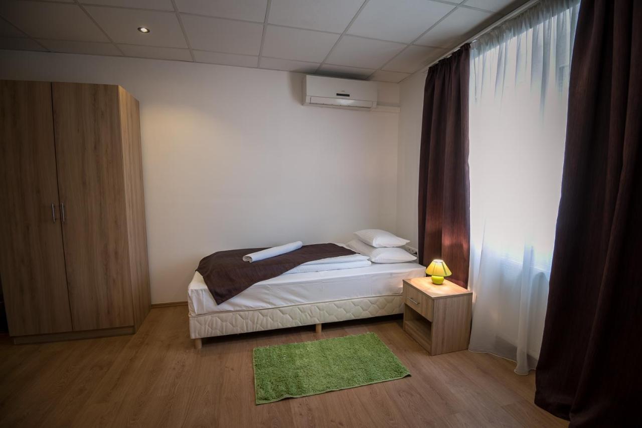 Mokka Apartman Szeged Esterno foto