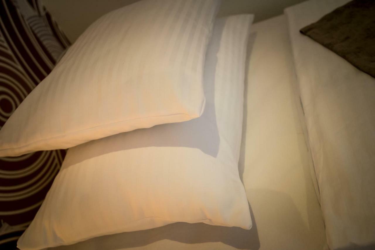 Mokka Apartman Szeged Esterno foto